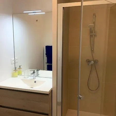 Apartment A 200m De La